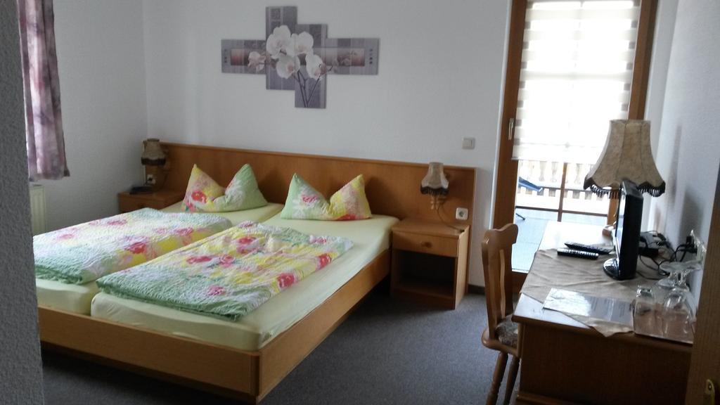 Gasthuis Gaestehaus Zur Sorge 3*