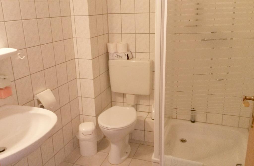 Gasthuis Gaestehaus Zur Sorge 3*