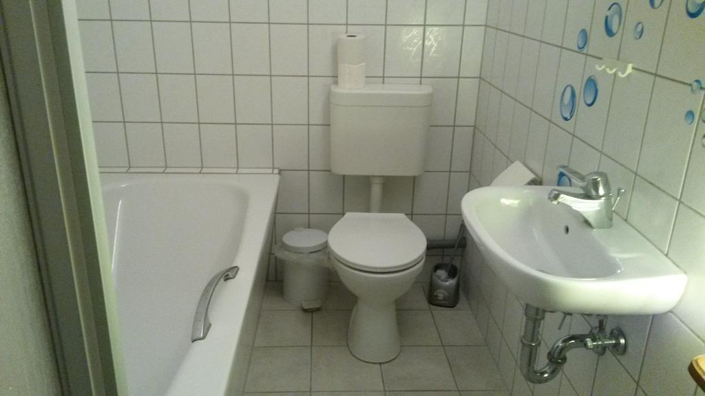 Gasthuis Gaestehaus Zur Sorge